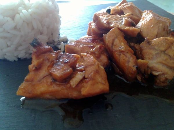 Pescado marinado con jenjibre y vinagre de arroz