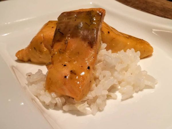 Salmón con miel y mostaza