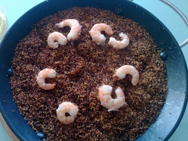 Rossejat de cuscús y gambas